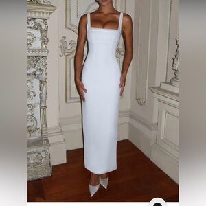 Chic White Maxi Dress